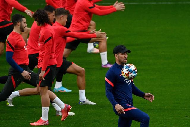 更衣室装摄像头直播？曼联正在寻求新的流量密码