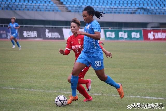 迈阿密国际希望免签德布劳内 丁丁家人向往去美国