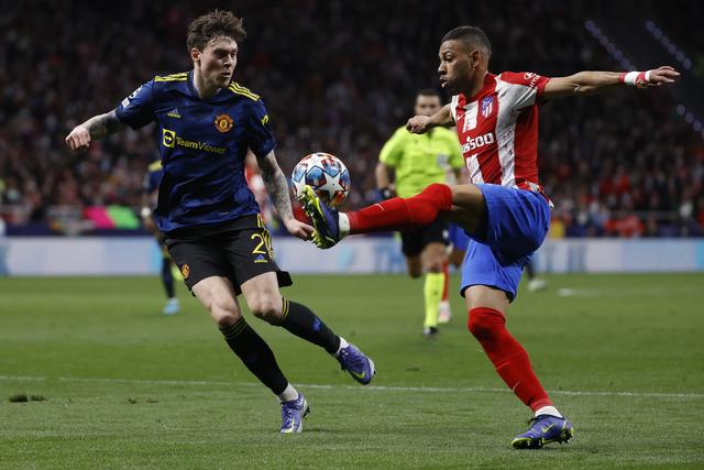 郑钦文2比1逆转战胜肯宁 收获红土赛季“开门红”